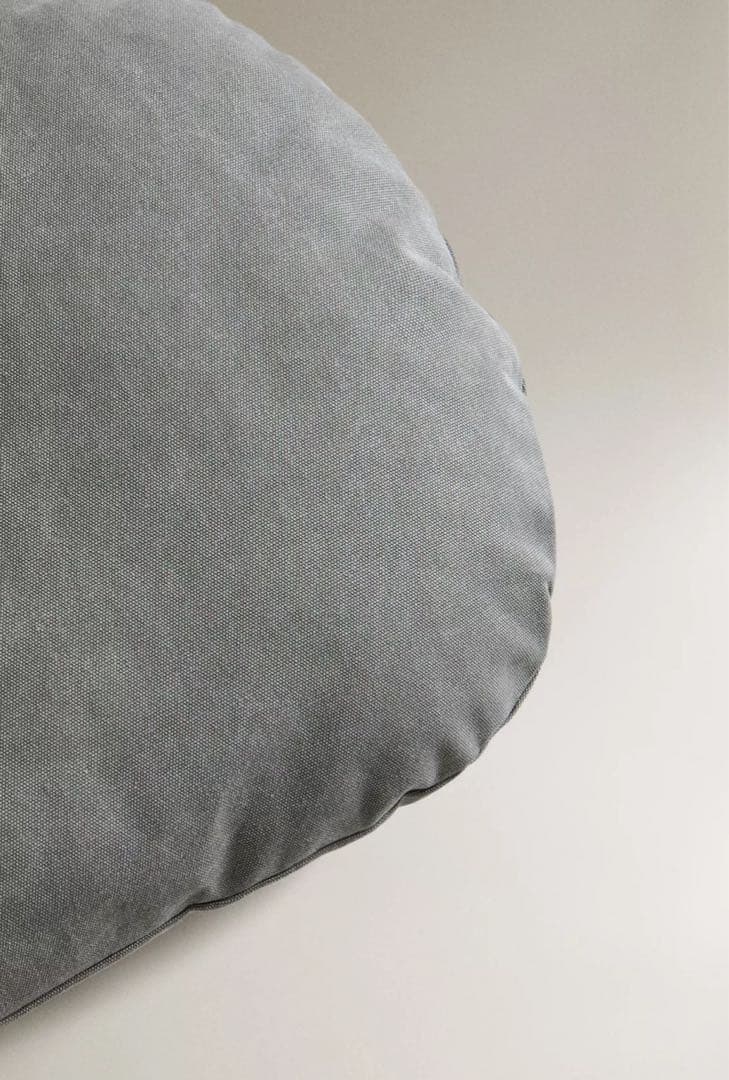 2172 新品　ZARA PET オーバル　クッション　大　グレー