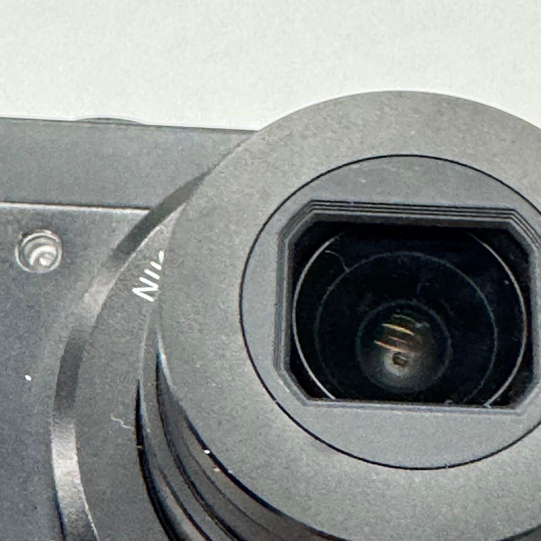 【名機】Nikon COOLPIX P300 明るいF1.8レンズ搭載　コンデジ