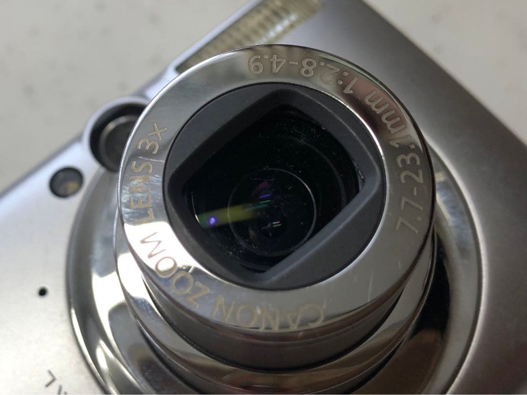Canon IXY DIGITAL700 キャノン コンデジ シルバー