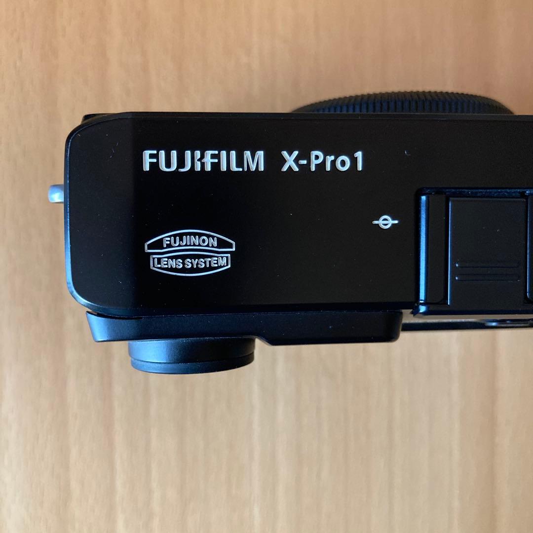 Fujifilm X-Pro1 純正革ケース付き　同時出品レンズ購入でお値引き