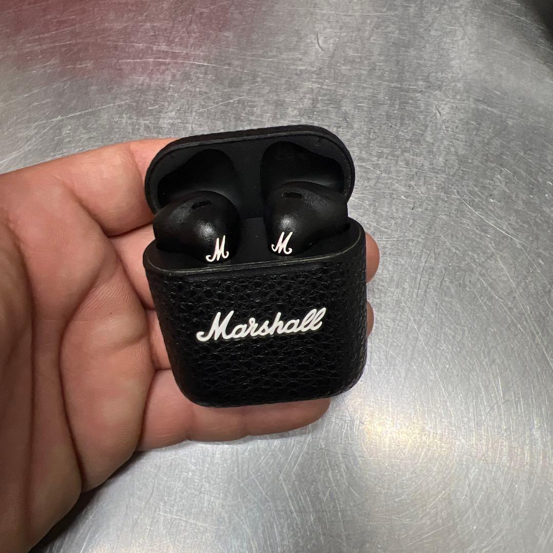 Marshall ワイヤレスイヤホンケース ブラック