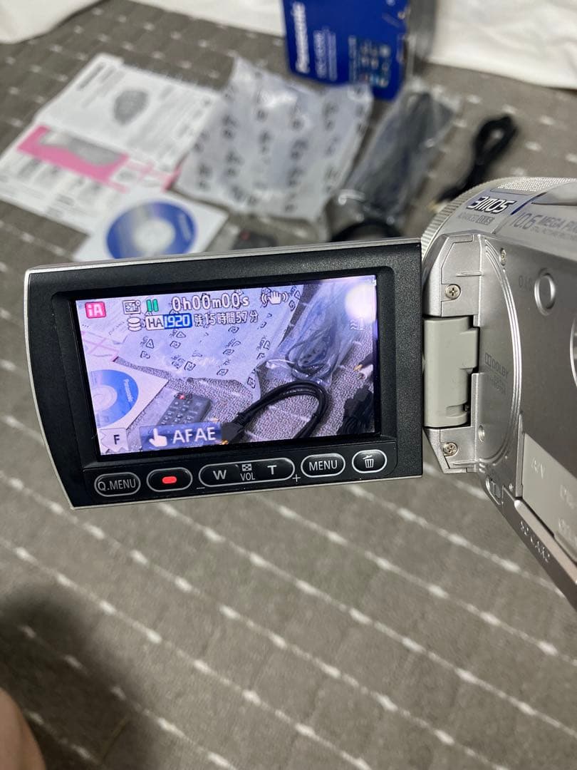 Panasonic ハイビジョンビデオカメラ　HDC-HS300 120GB