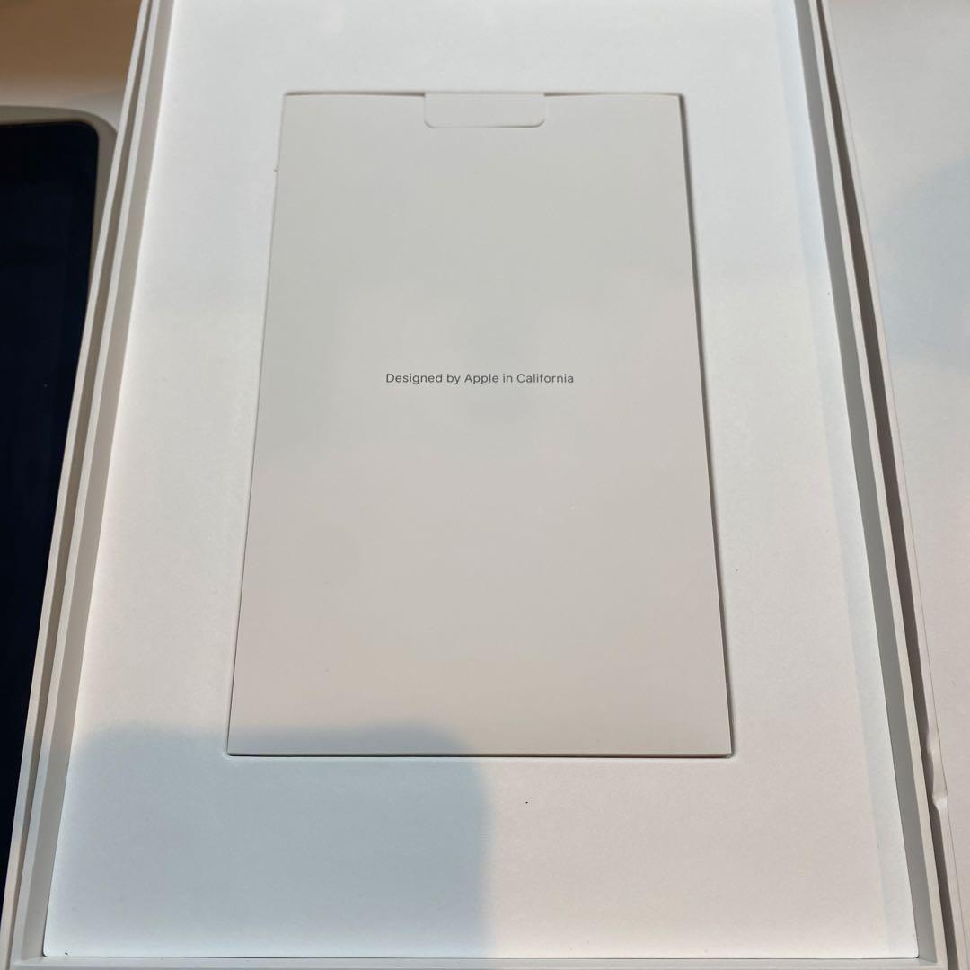 iFace カバー付きiPad 第9世代 シルバー Wi-Fiモデル 64gb