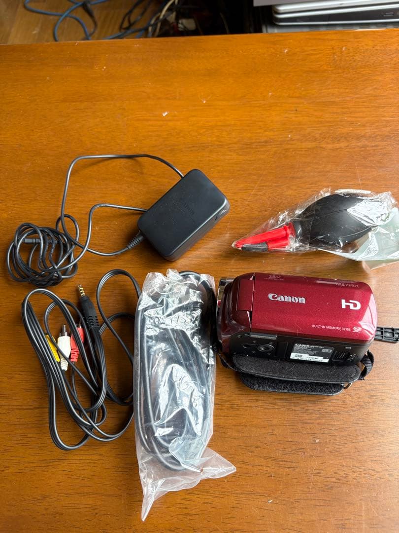 Canon HV30 ビデオカメラ 28倍ズーム