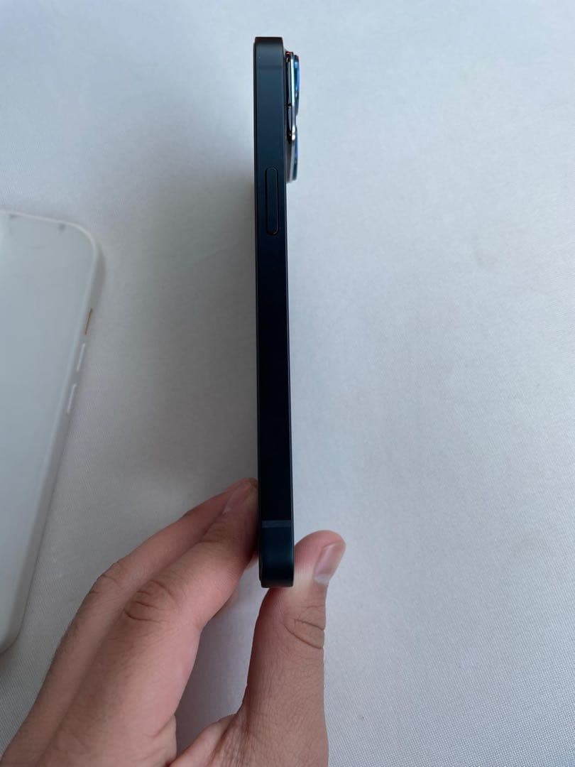Apple iPhone 14 128gb 80% simフリー