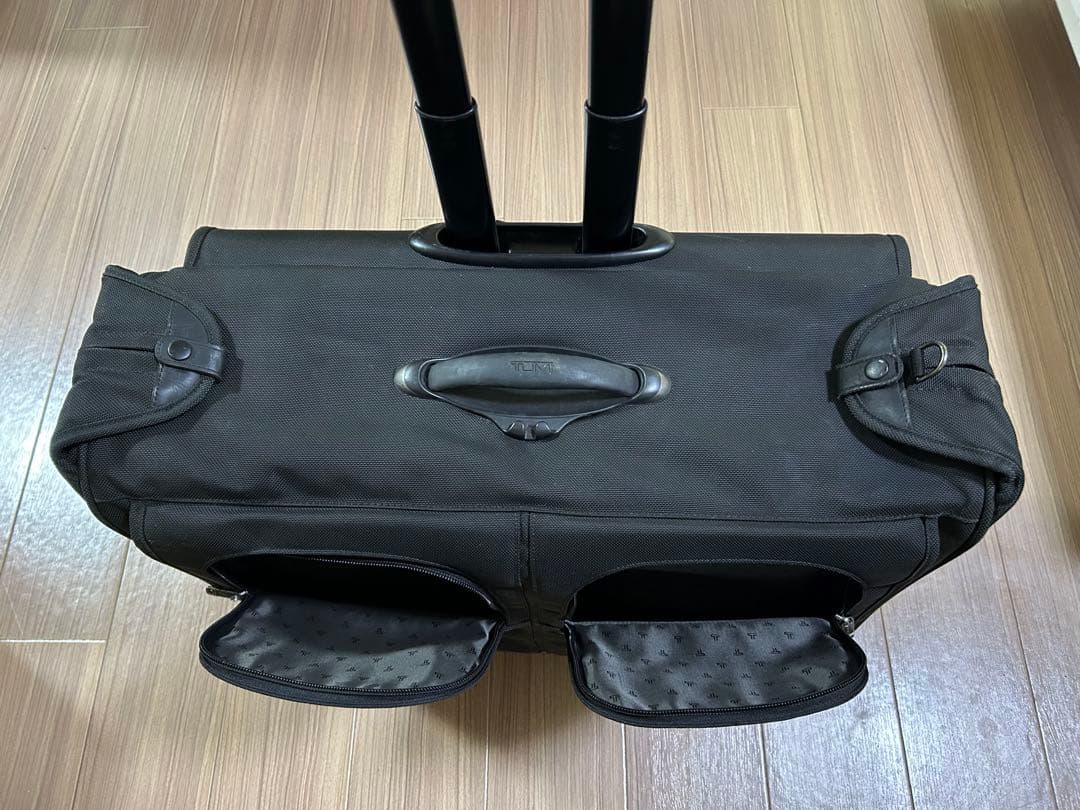 〈半額セール〉TUMIガーメントキャリー ブラック