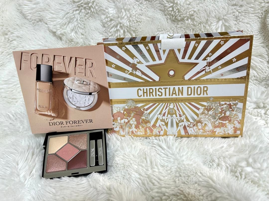 【新品未使用】Dior サンククルール アイシャドウ 743 ローズ チュール