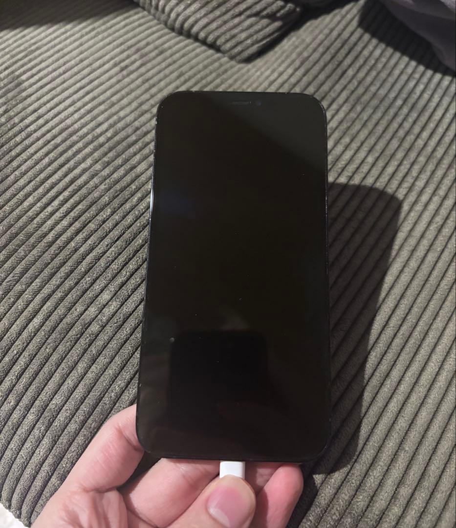 美品　iPhone12 Pro 128GB
