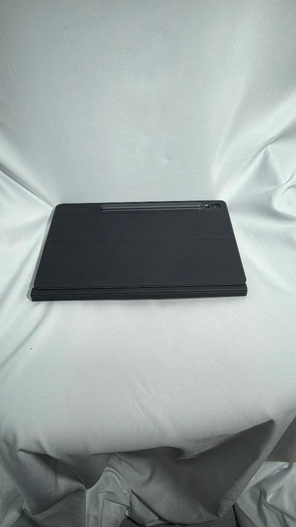 Galaxy Tab S9FE(Wi-Fiモデル)グレー キーボードカバー付き