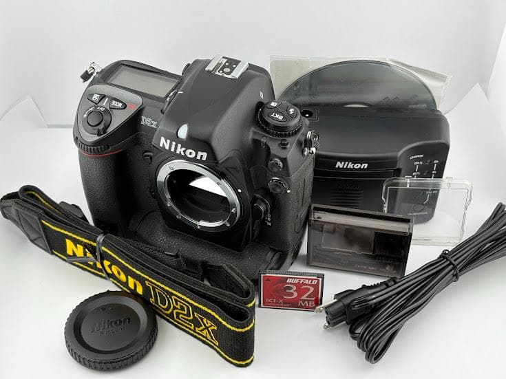 ★極上美品★ニコン NIKON D2X ボディ 【ショット数5,410回】