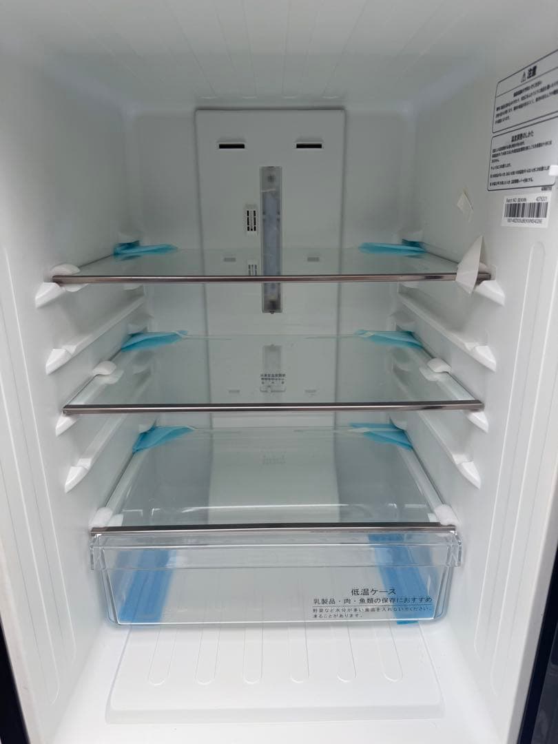 Hisense お洒落なガラス張り焦茶色2ドア冷蔵庫　美品