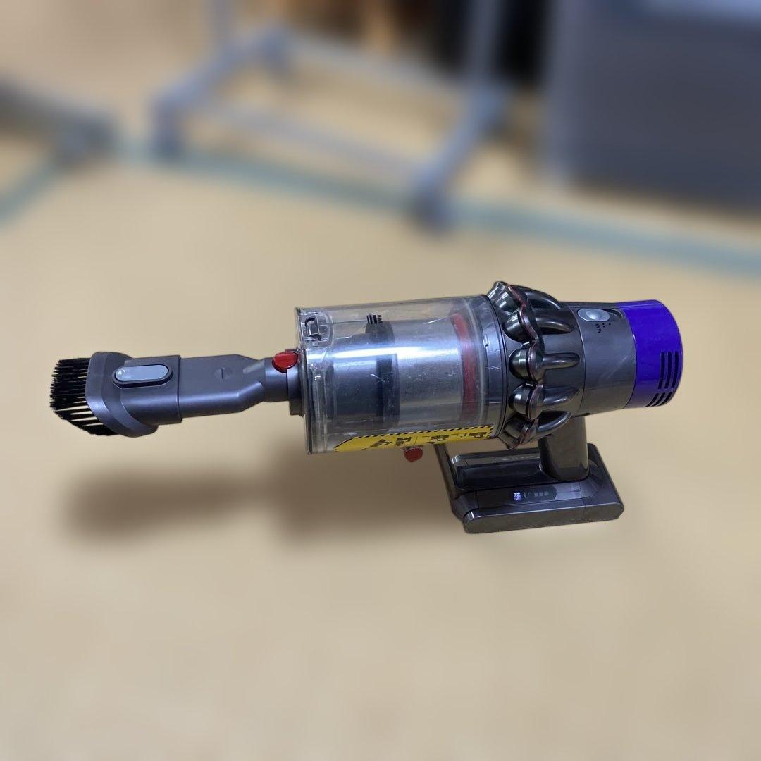 ダイソンコードレス掃除機「Dyson Cyclone V10 Fluffy」