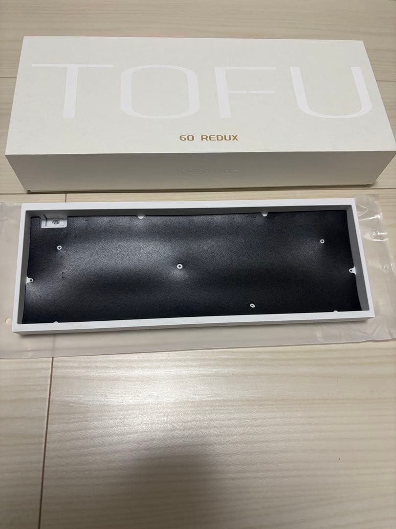 KBDFans Tofu60 redux ケース　白 wooting60HE互換