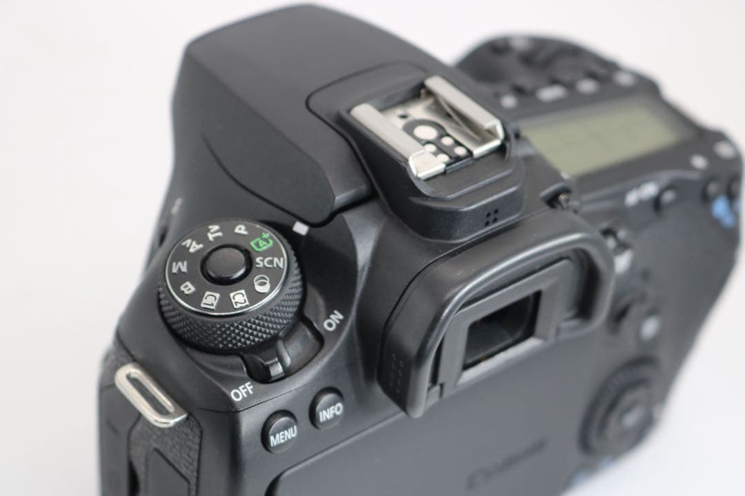 超美品 【Canon EOS 90D ダブルレンズセット】 Wi-Fi搭載