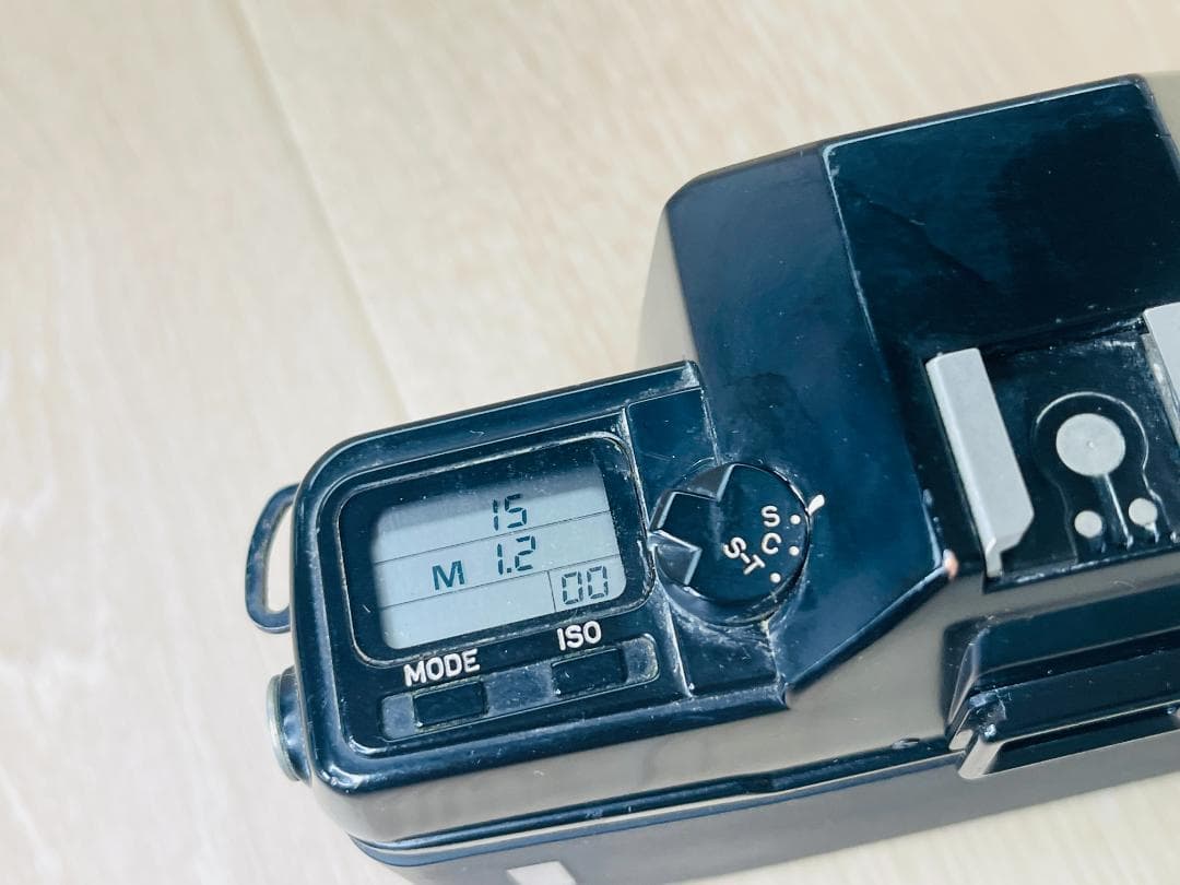CONTAX コンタックス 167MT フィルム一眼レフ カメラ ボディ