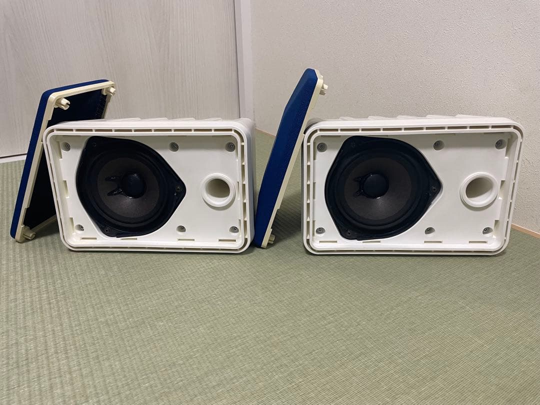 【希少】BOSE スピーカー 101MMW　白 ボックス型　青ネット　即日発送！