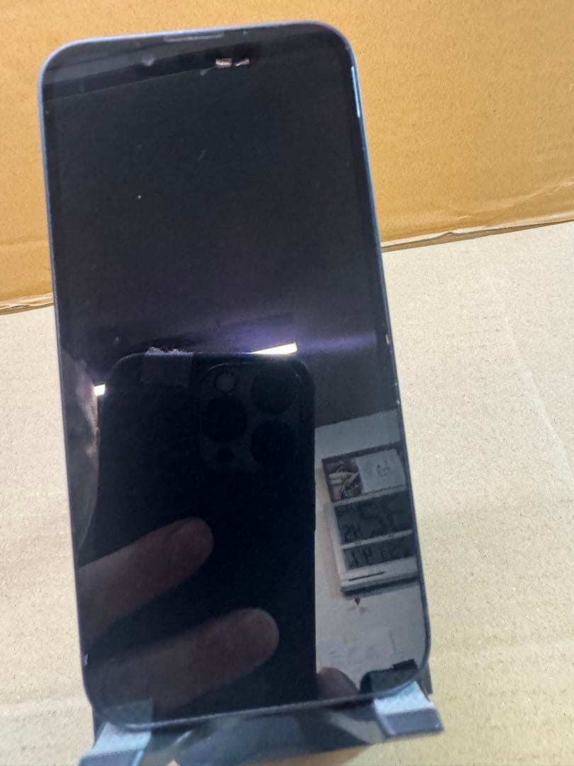 AppleStoreで、新品バッテリー交換済美品iPhone13PRO128GB