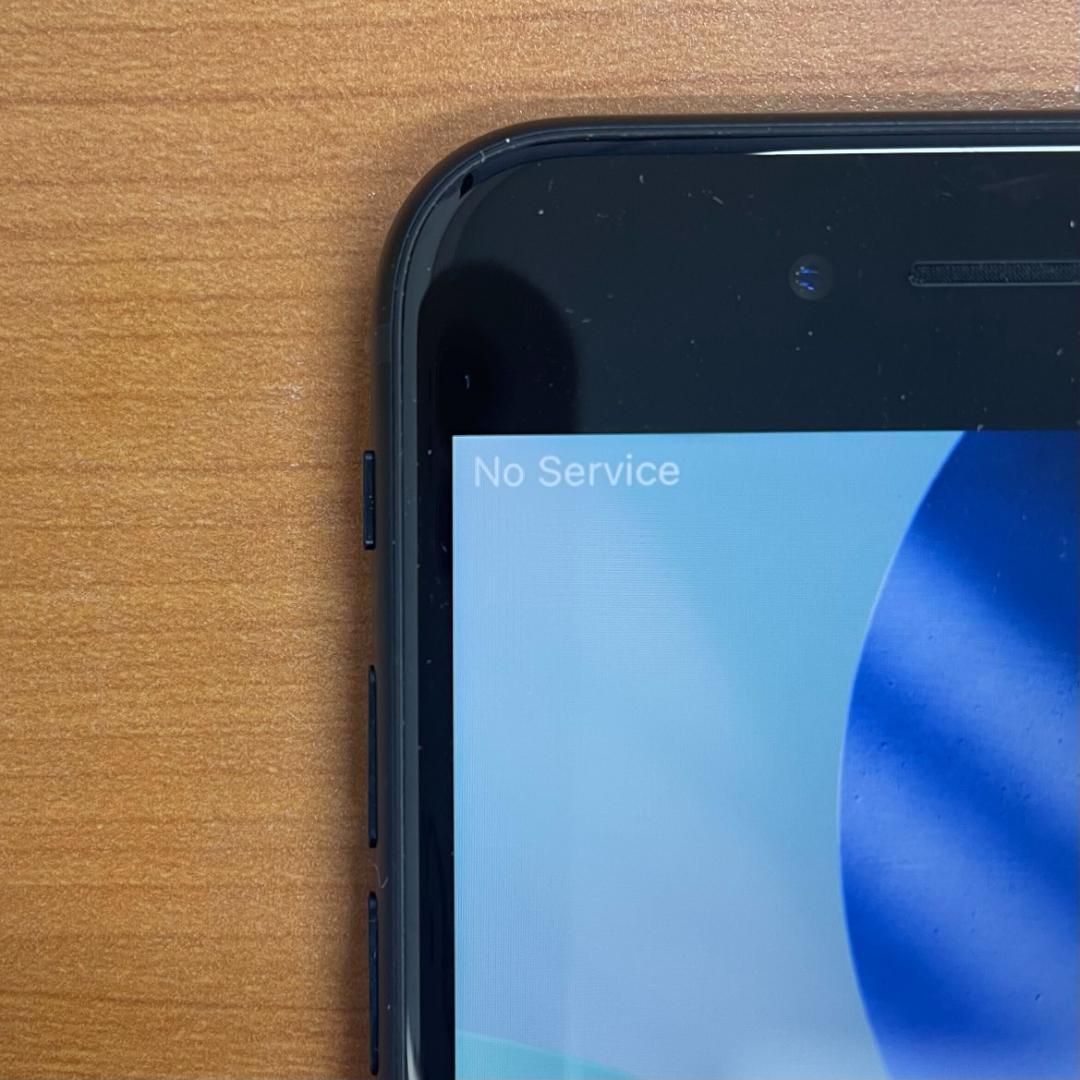 動作確認済み iPhone SE 第3世代 64GB ID:H6040