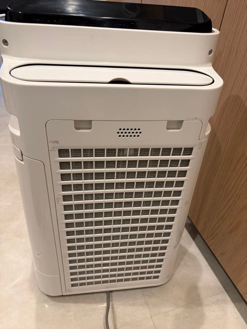 シャープ 加湿空気清浄機 KC-H50-W