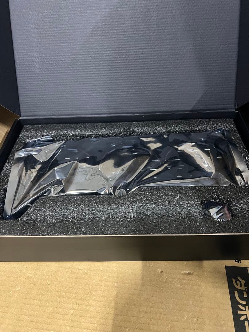 だ*R様 GIGABYTE RTX5060Ti 搭載 グラフィックボード 16G