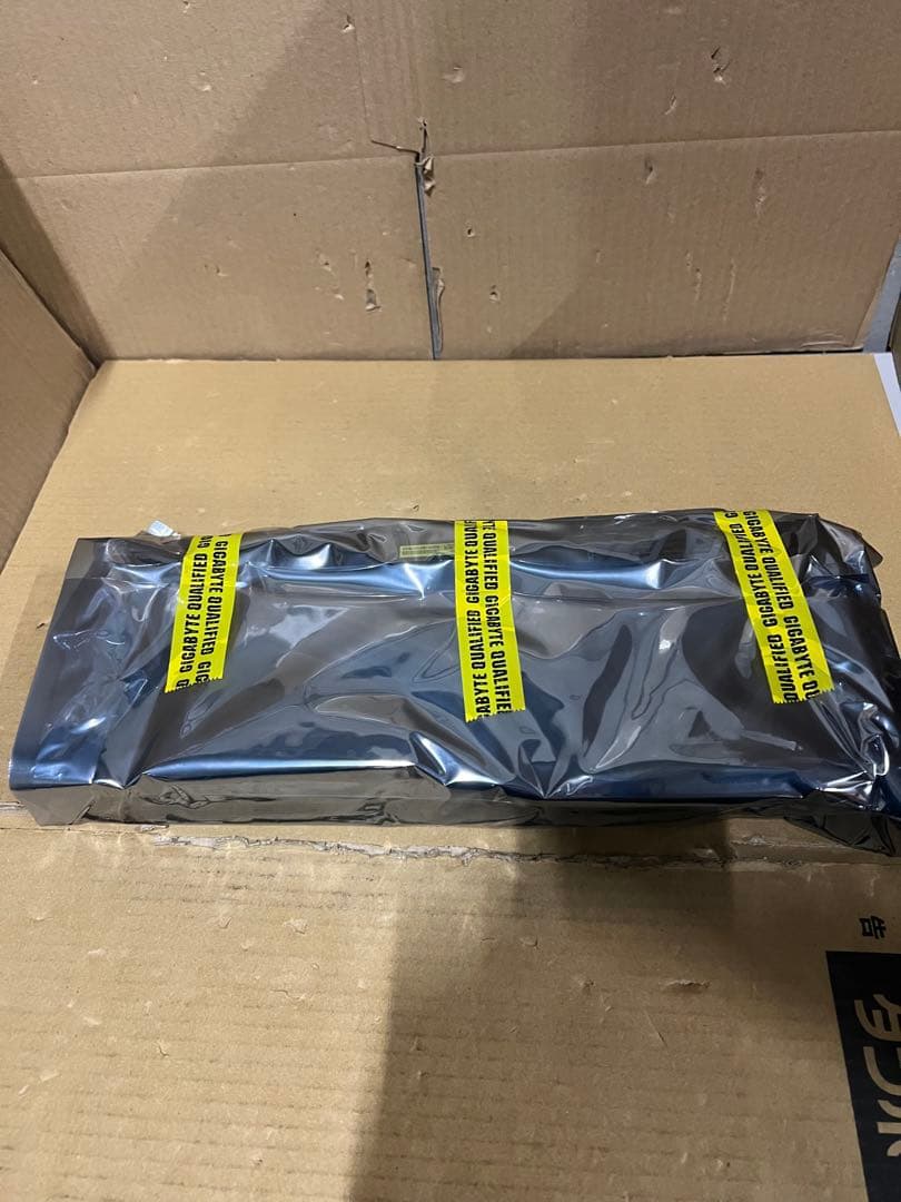 だ*R様 GIGABYTE RTX5060Ti 搭載 グラフィックボード 16G