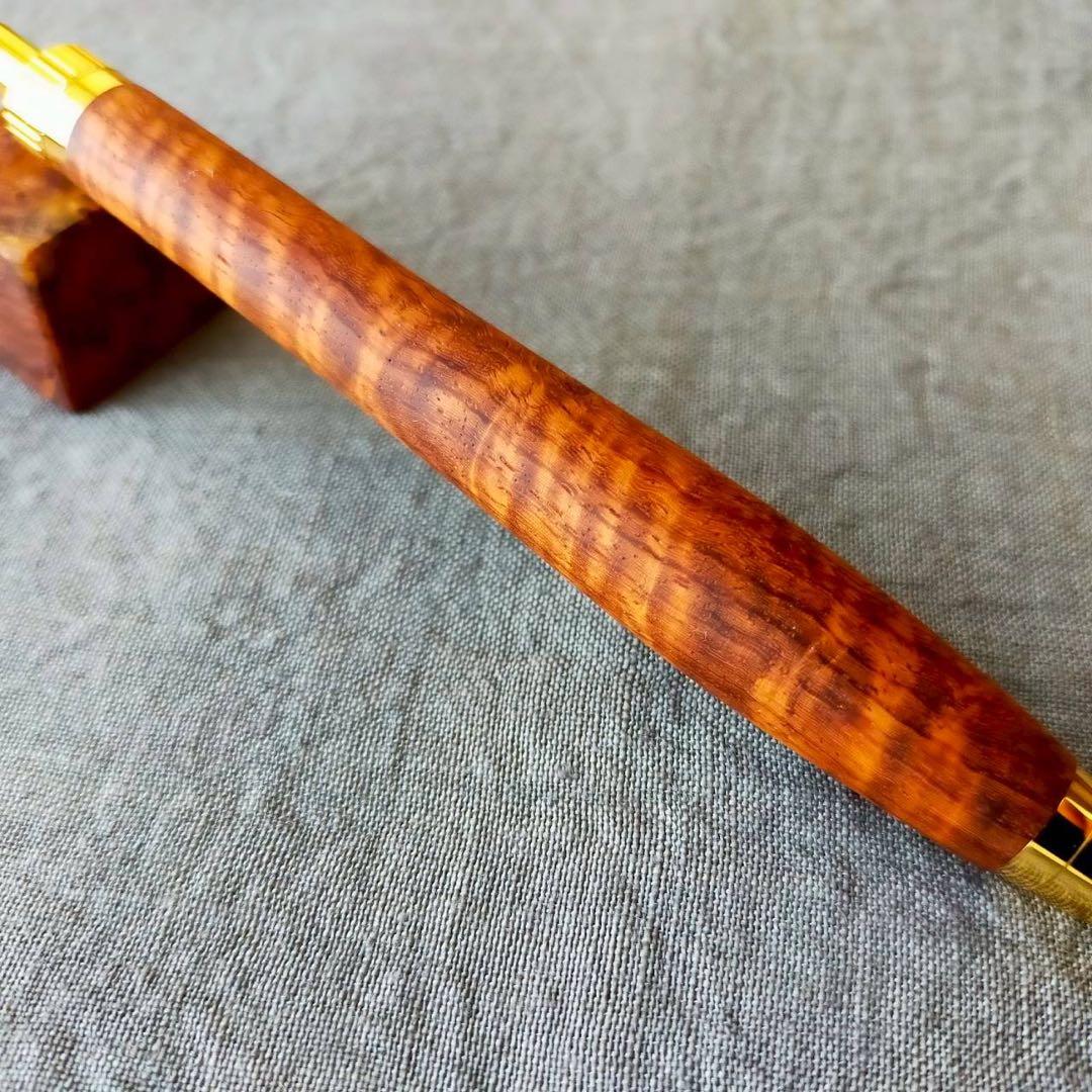 本花梨　虎杢　ハンドメイド　木軸ボールペン　G2　天然木　ゴールド