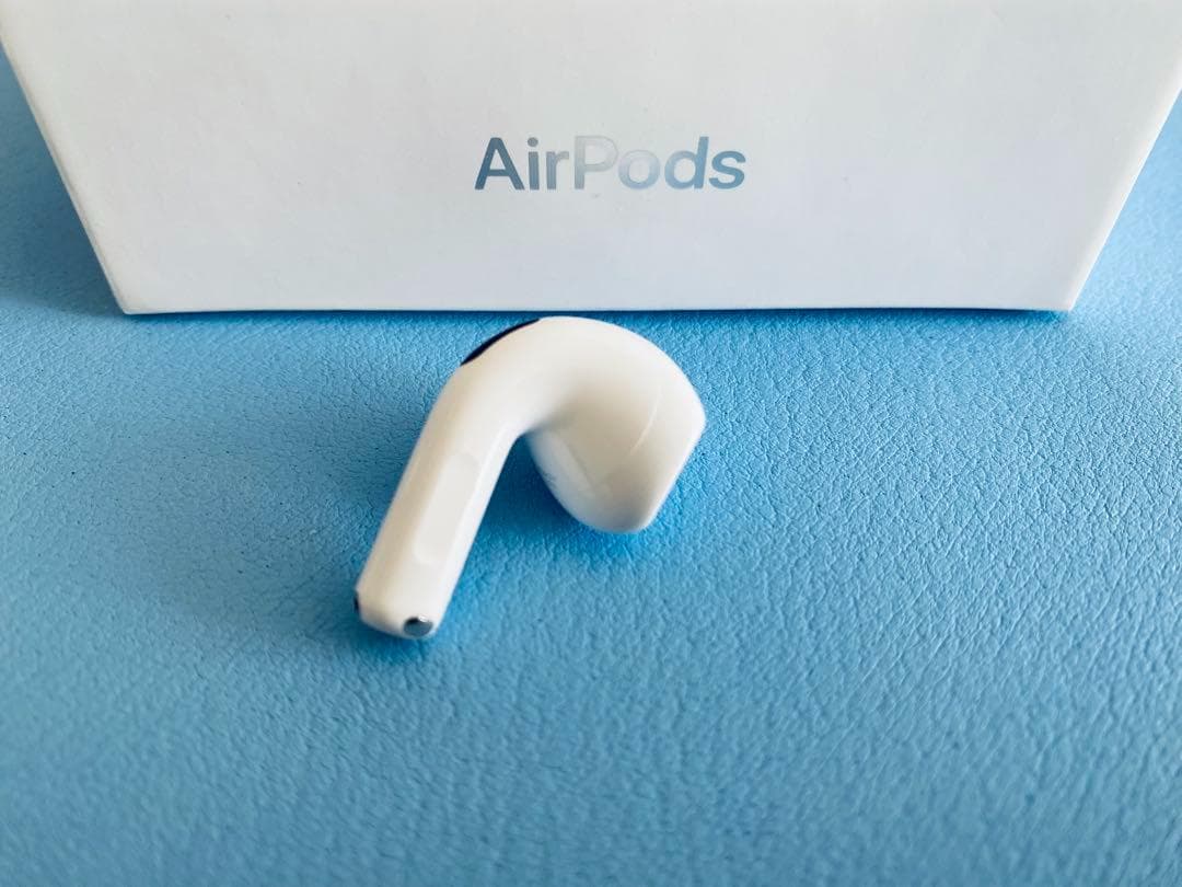 AirPods 第4世代 R片耳 右耳のみ イヤホン A3050 RHMX