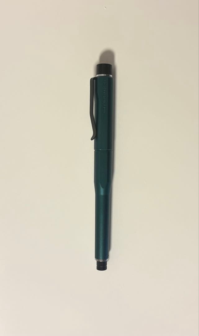 （極美品）三菱鉛筆 クルトガダイブ デンスグリーン