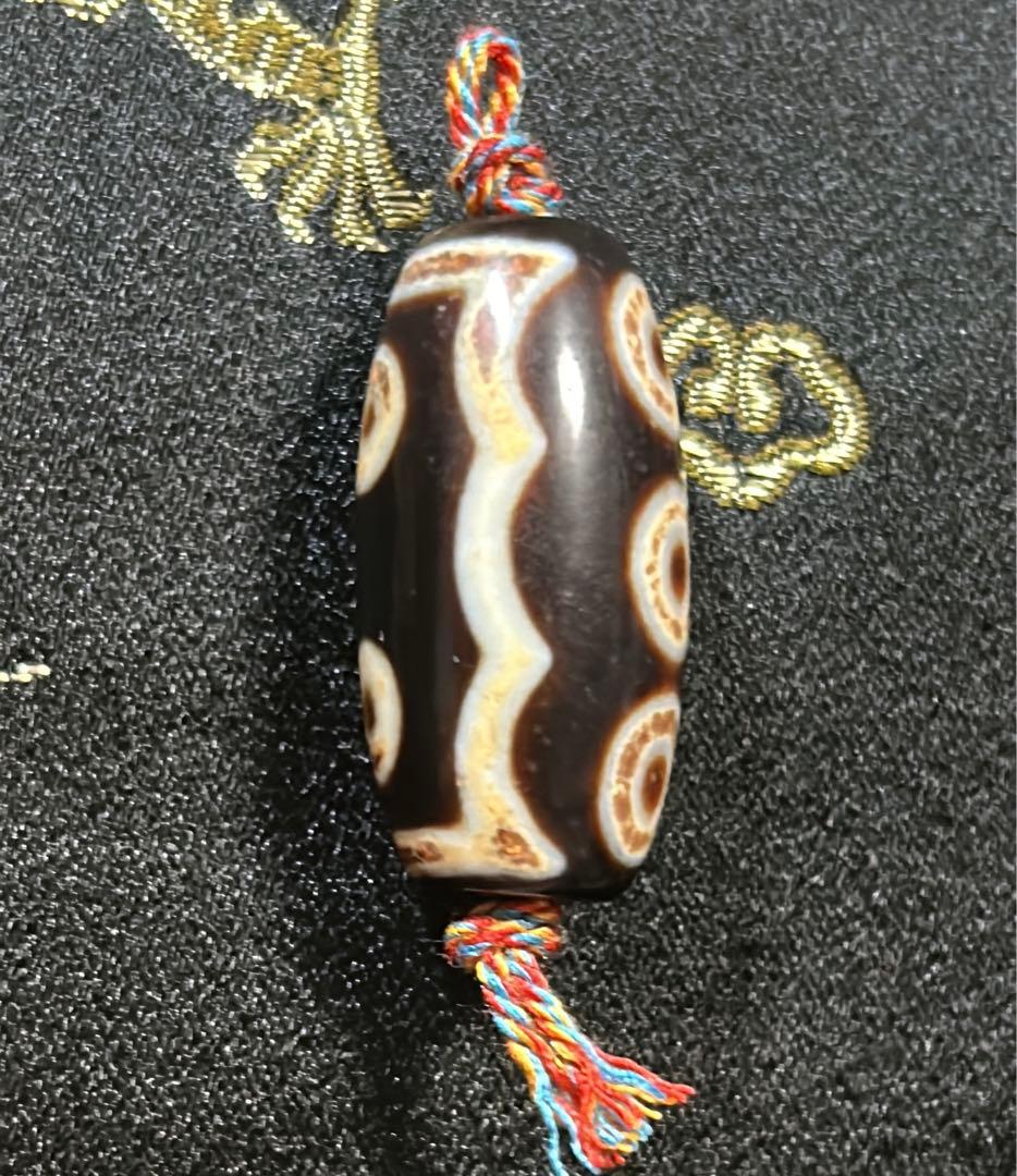 八眼天珠　老天珠／送料込　匿名発送／チベット　天珠　お守り
