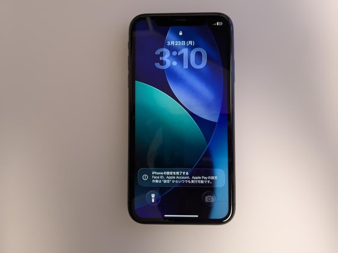 iPhone 11　ブラック　64GB（ジャンク品）