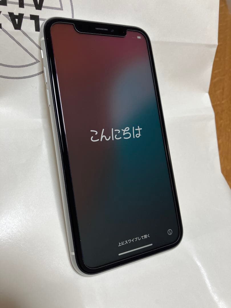 【目立つ傷なし　フィルム変えたて】iPhoneXR 64GB ホワイト