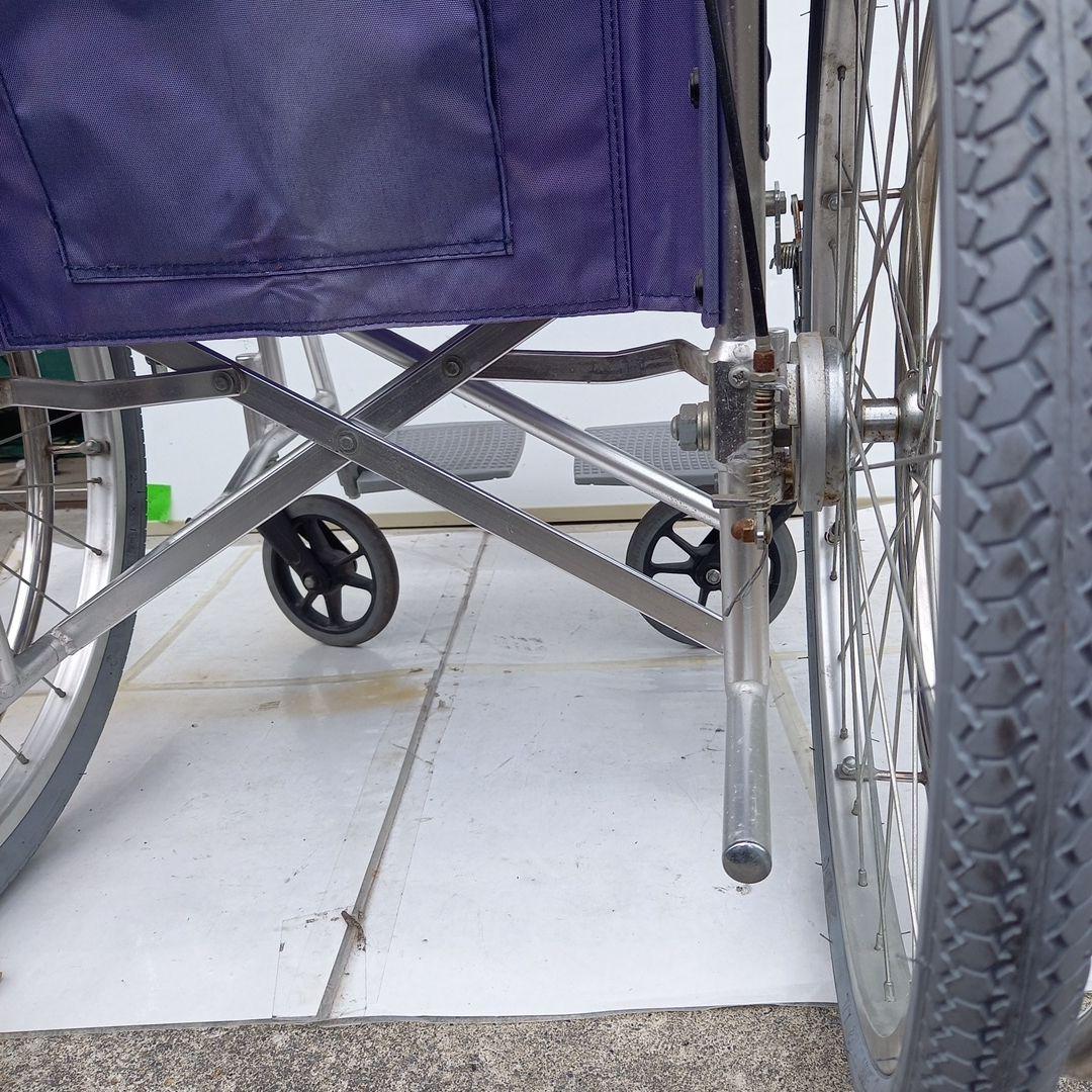 介護用　車椅子　タイヤ交換済