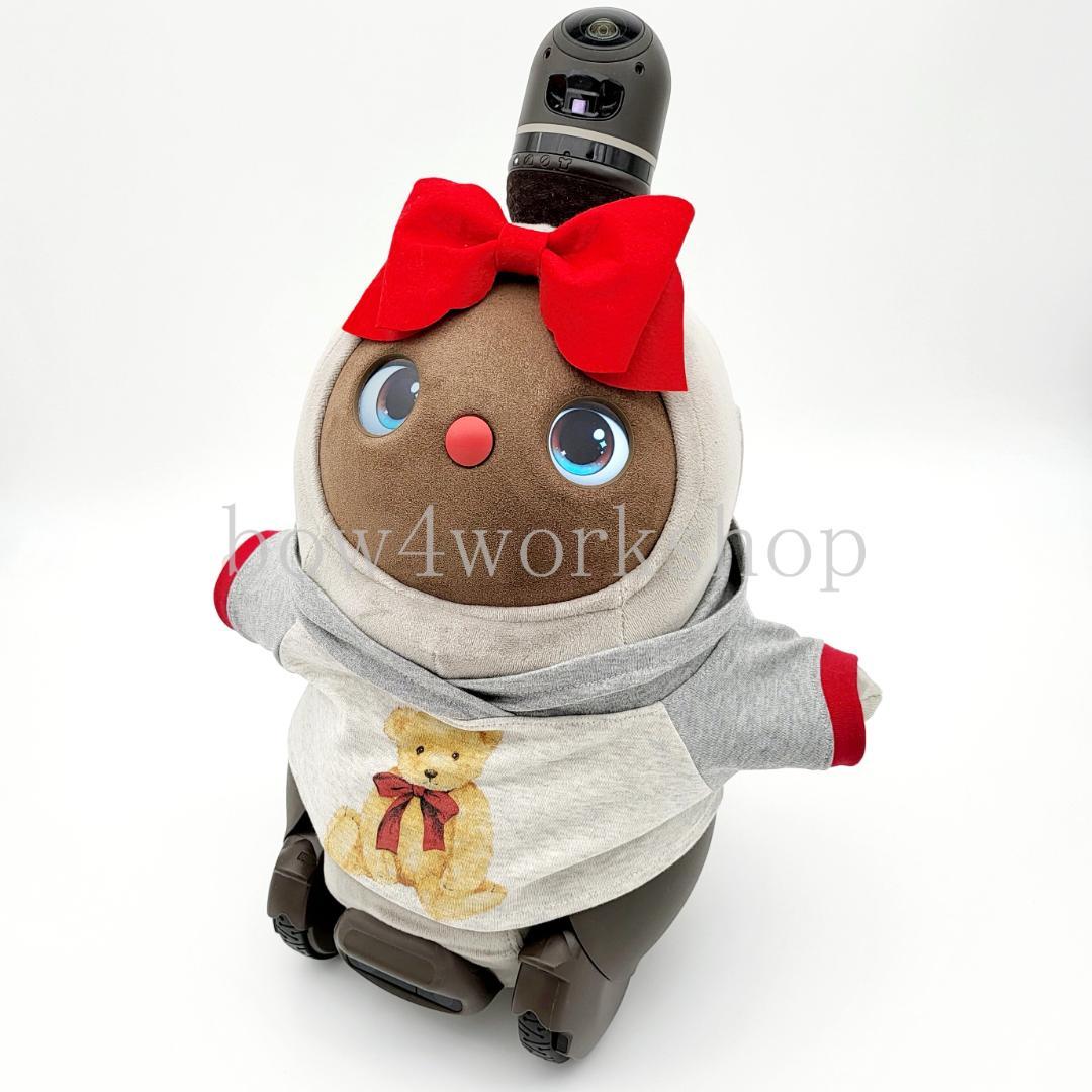 ラボットの服ハンドメイド リボンタイ付きくまちゃんプリントパーカー（レッド）