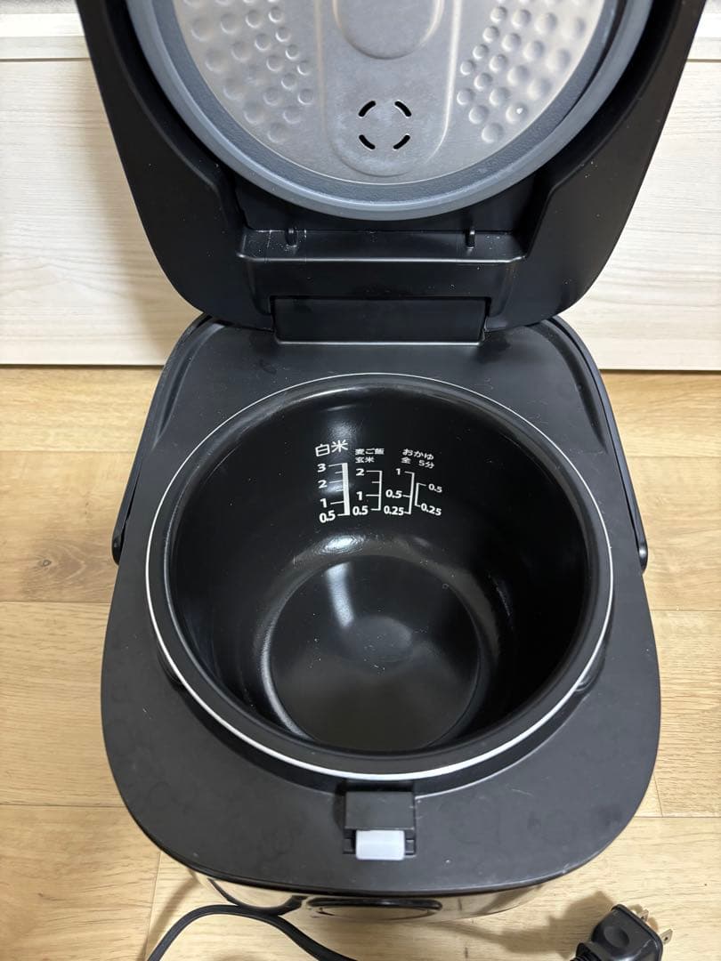 東芝 TOSHIBA 炊飯器 3合炊き