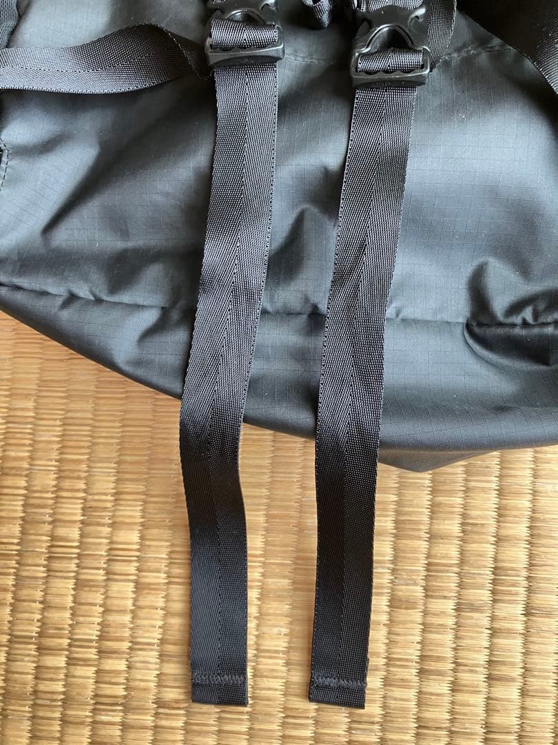 パタゴニア ウルトラライト ブラックホール トートバッグ2WAY 27 L