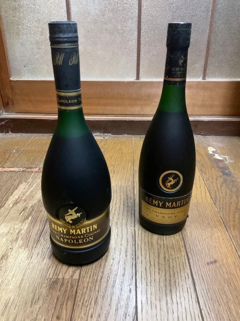 REMY MARTIN コニャックVSOP&REMY MARTIN ナポレオン。