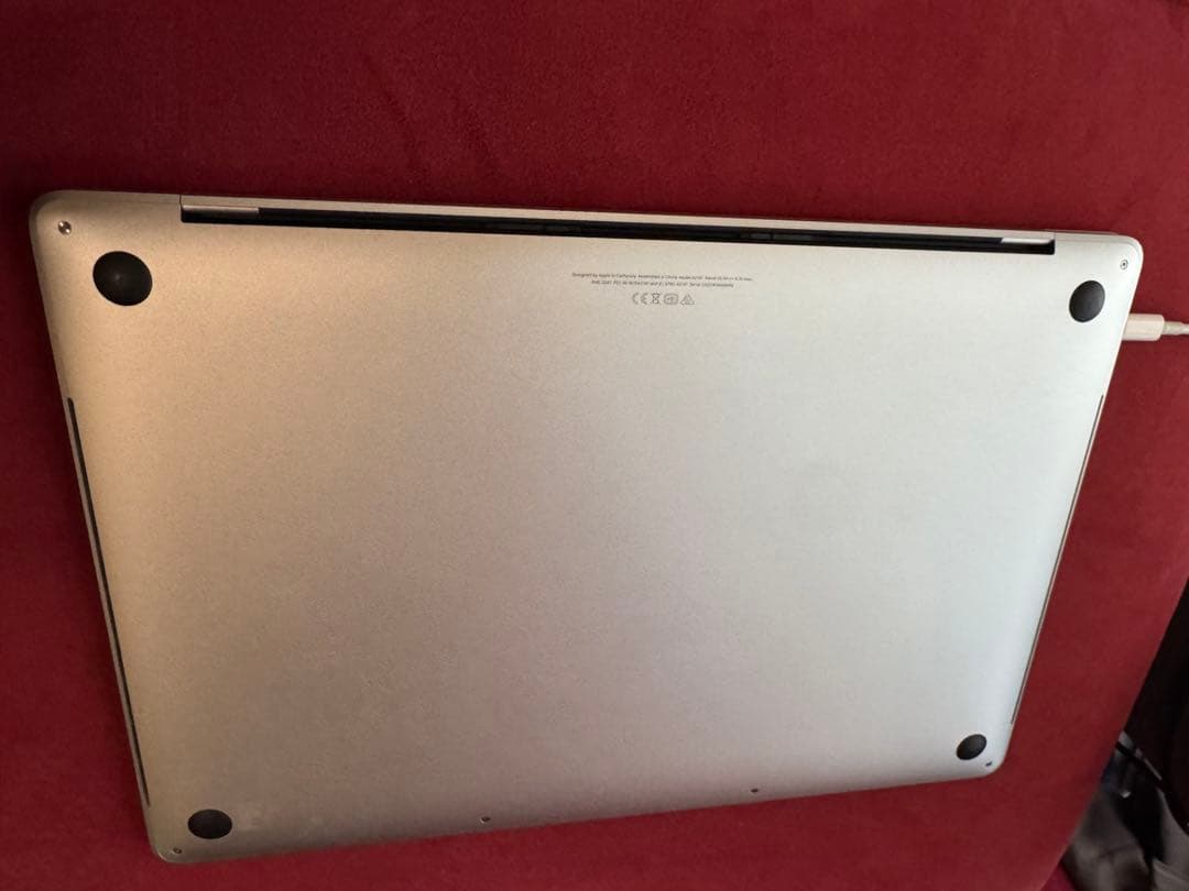 MacBookPro 16インチ 2019 i7 SSD 512GB