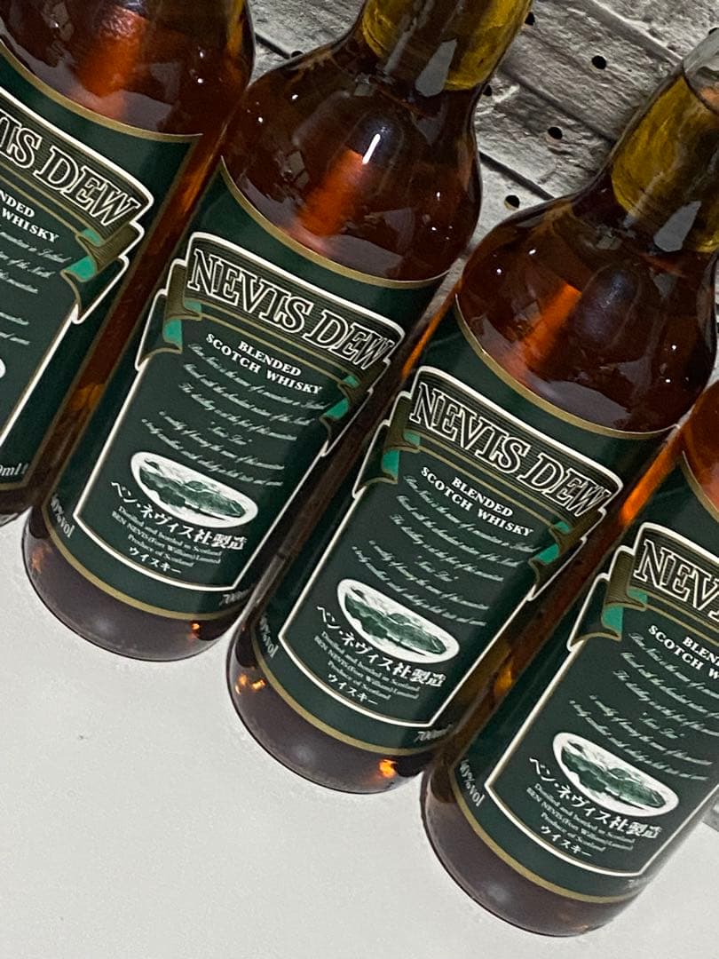 ネヴィスデュー　ウイスキー 700ml 4本　未開栓