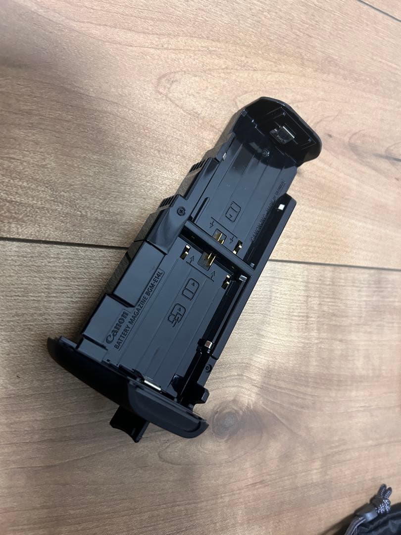 CANON BG-E14 バッテリーグリップ 箱あり