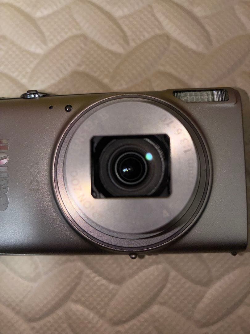 美品純正ケース付き　canon&キャノン　ixy650 デジタルカメラ