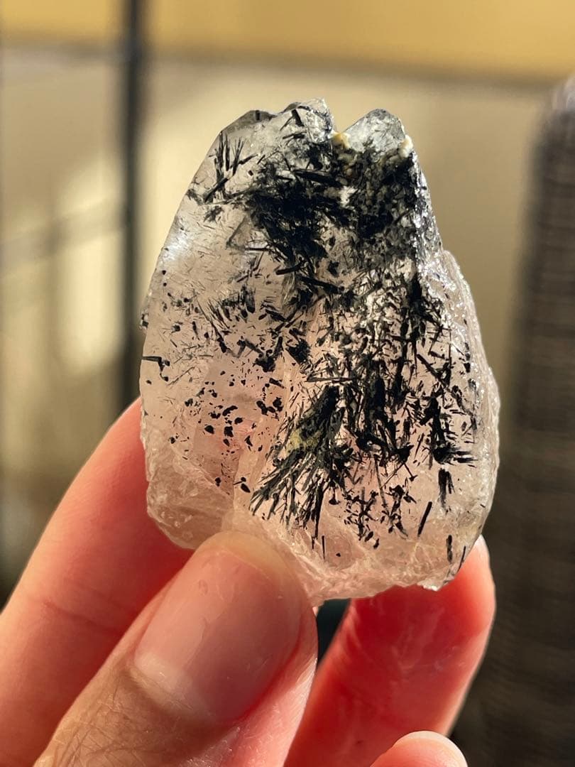 在庫整理特価 ベトナム産 ・スモーキークォーツ トルマリン入り結晶43点セット