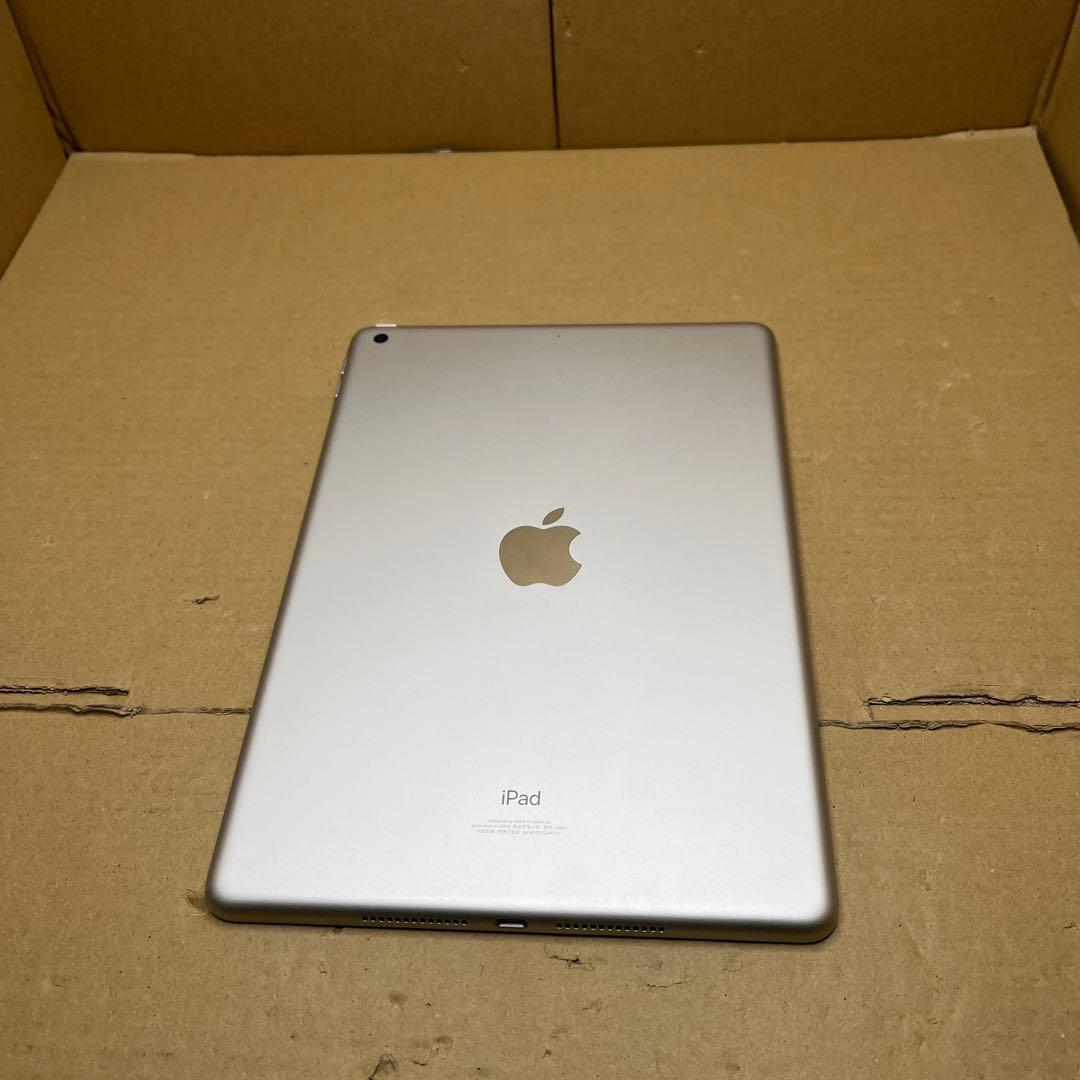Apple iPad (第９世代) Wi-Fi 64GB シルバー