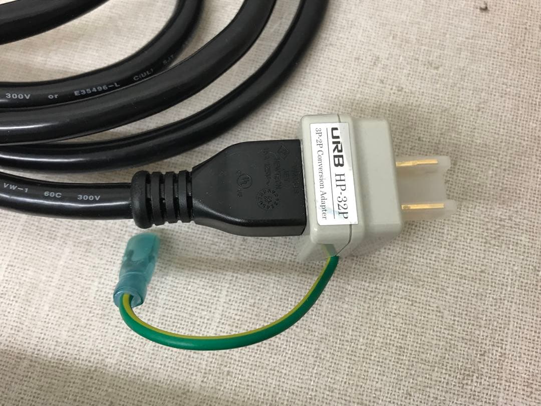 〈ジャンク品〉 Belden 電源タップ