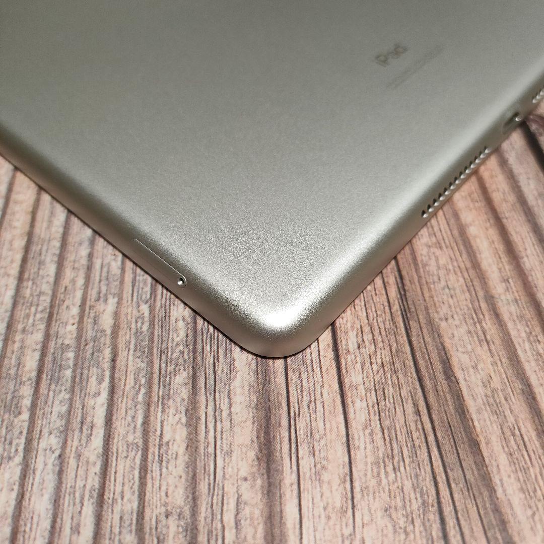 iPad 第7世代 128GB SIMフリー バッテリー92% 美品