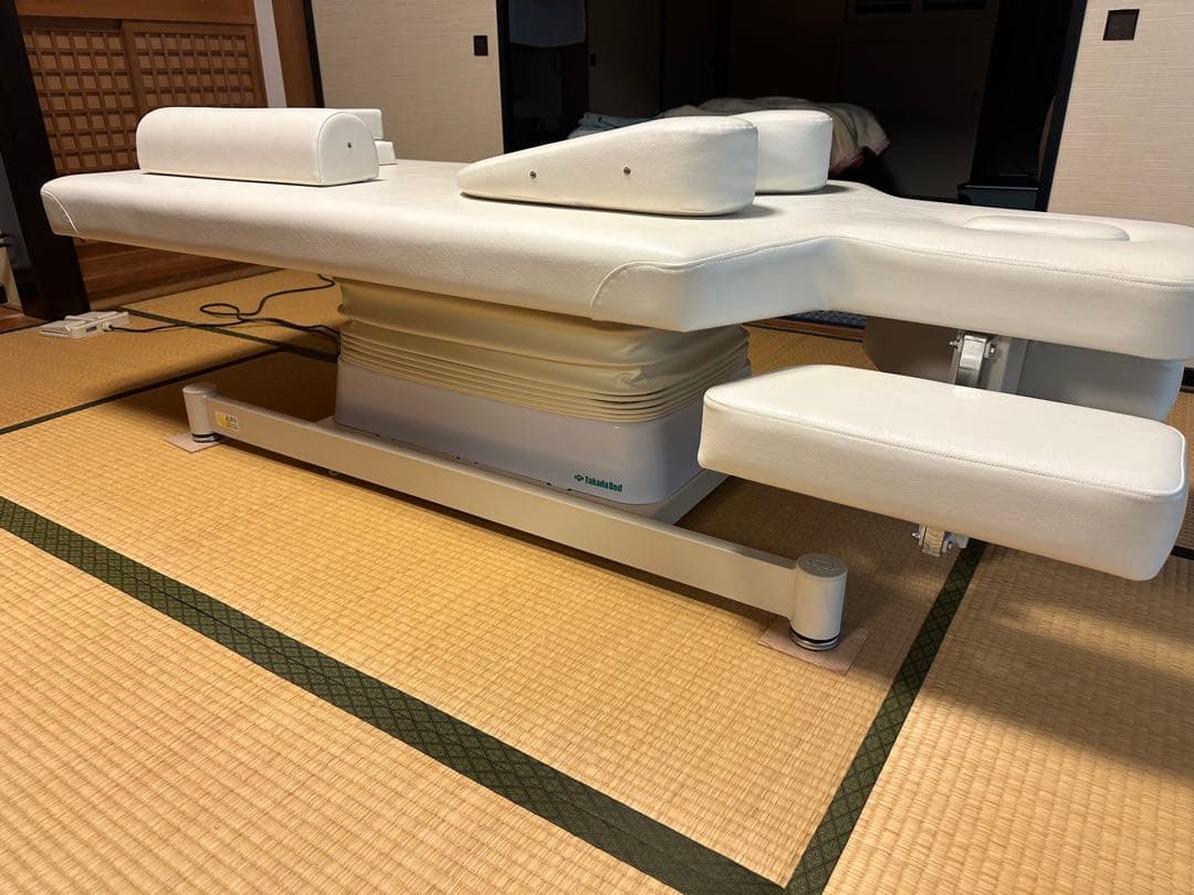高田ベッド施術用テーブル（T様）