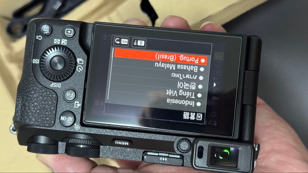 美品 Sony A6700 ボディー　ソニー
