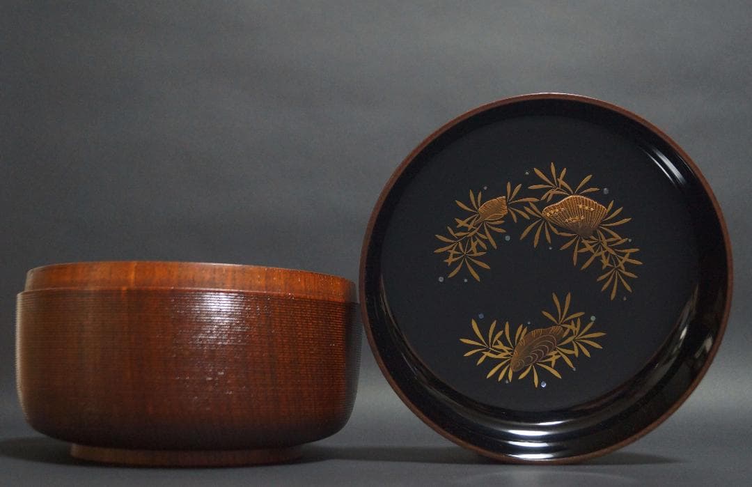 輪島塗 名工 高崎秋峰作 青貝螺鈿象嵌 海松貝蒔絵 喰籠菓子器 欅漆塗共箱茶道具