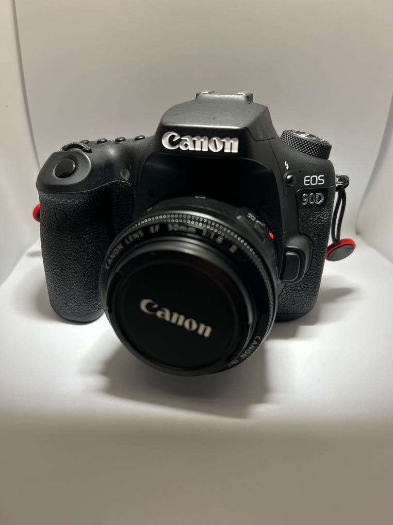 Canon EOS 90D ボディ 箱付 付属品あり 防湿庫保管 動作確認済