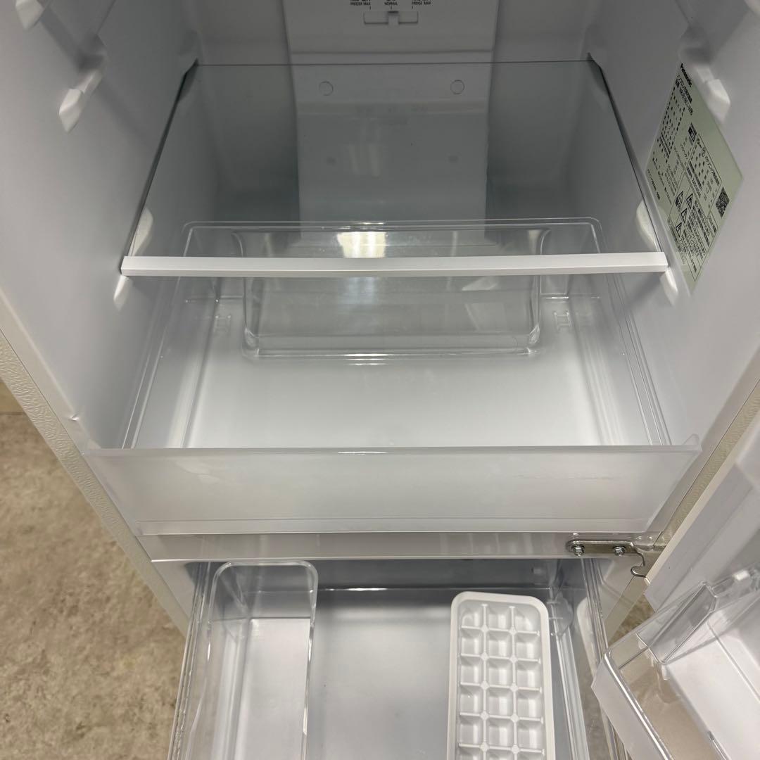 【配送・設置無料‼️】パナソニック 180L 冷蔵庫 2ドア マットバニラ24年製