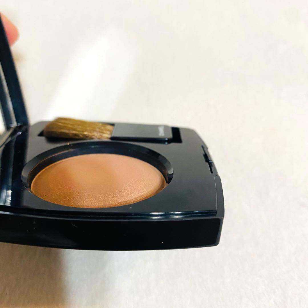 CHANELジュコントゥラスト　チーク608オンブル限定　アイシャド　袋付き